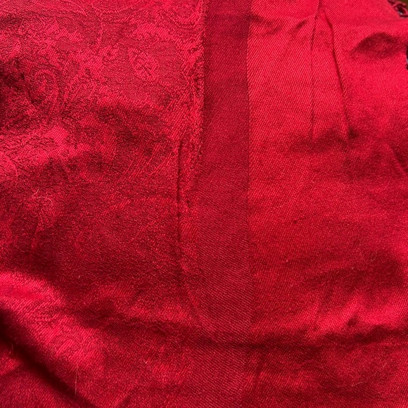 Burgundy Pashmina scarf - Picture 1 of 4